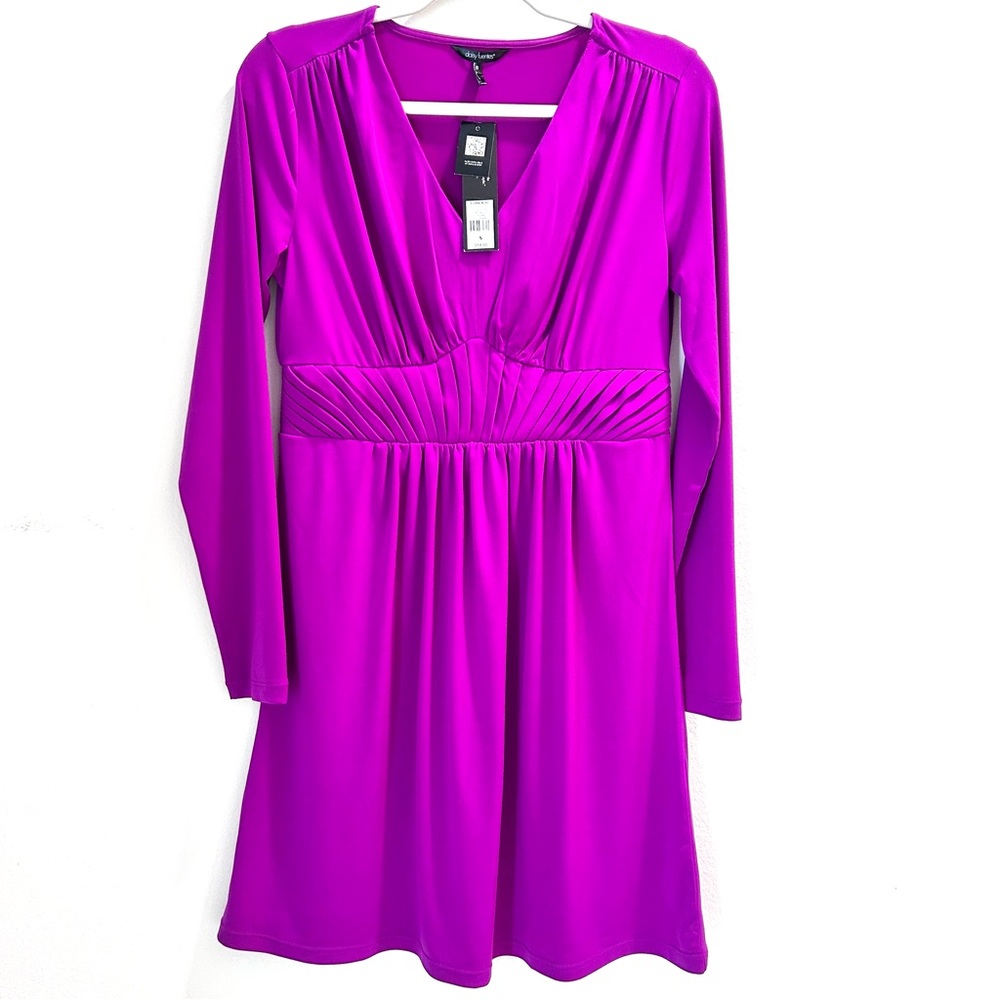 Magenta pleated long sleeve Mini Dress - Picture 3 of 6